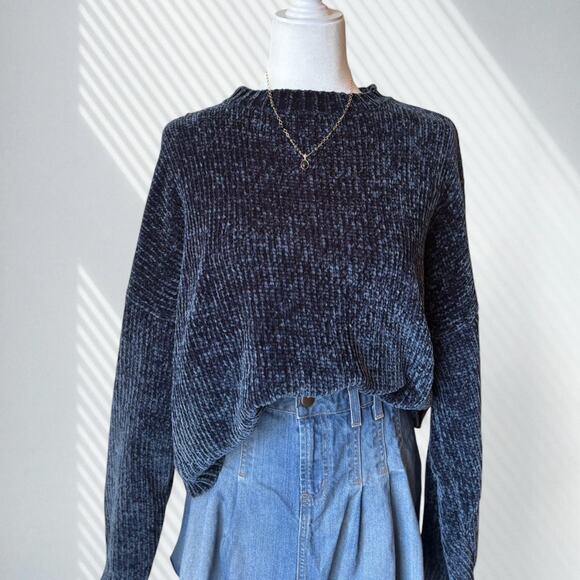 Elophe Studios Navy Chenille Sweater - Picture 1 of 4